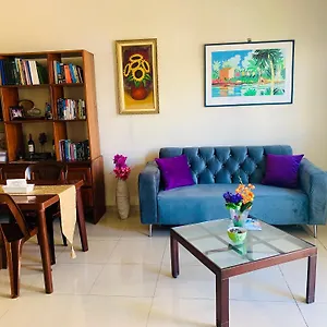https://cerca-del-mar-obelisco-hembra-y-zona-colonial.comcaribbean.com